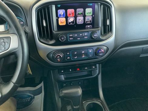 Used 2018 GMC Canyon SLE w/ SLE Convenience Package image 23