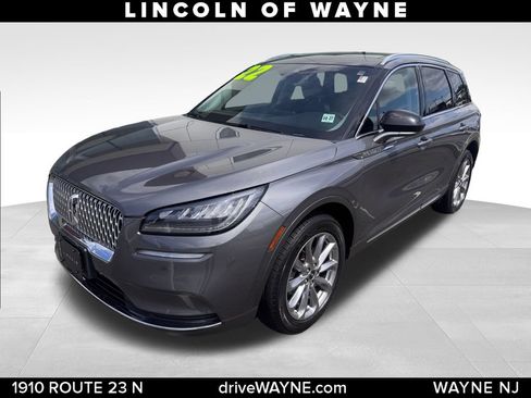 Certified 2022 Lincoln Corsair AWD w/ Premium Package image 1