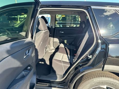 New 2026 Nissan Rogue SV image 22