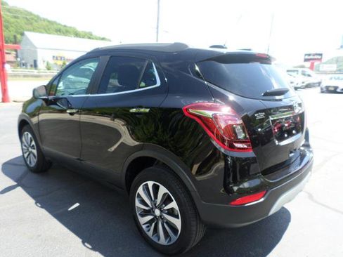 Used 2022 Buick Encore Preferred w/ Safety Package AWD/4WD image 7