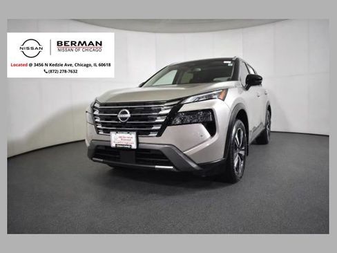Certified 2025 Nissan Rogue SL w/ SL Premium Package AWD/4WD image 1