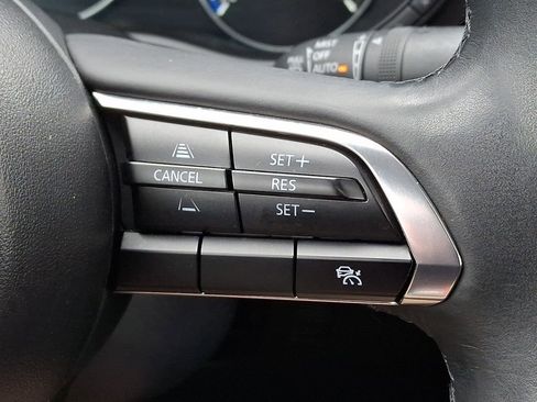 Used 2024 MAZDA MAZDA3 s image 22