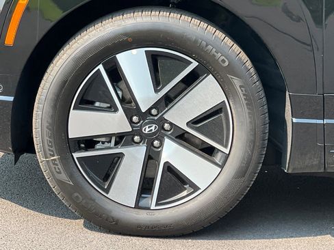 New 2026 Hyundai Ioniq 9 SEL image 28