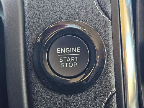 Certified 2025 Ford Expedition Max Platinum image 25