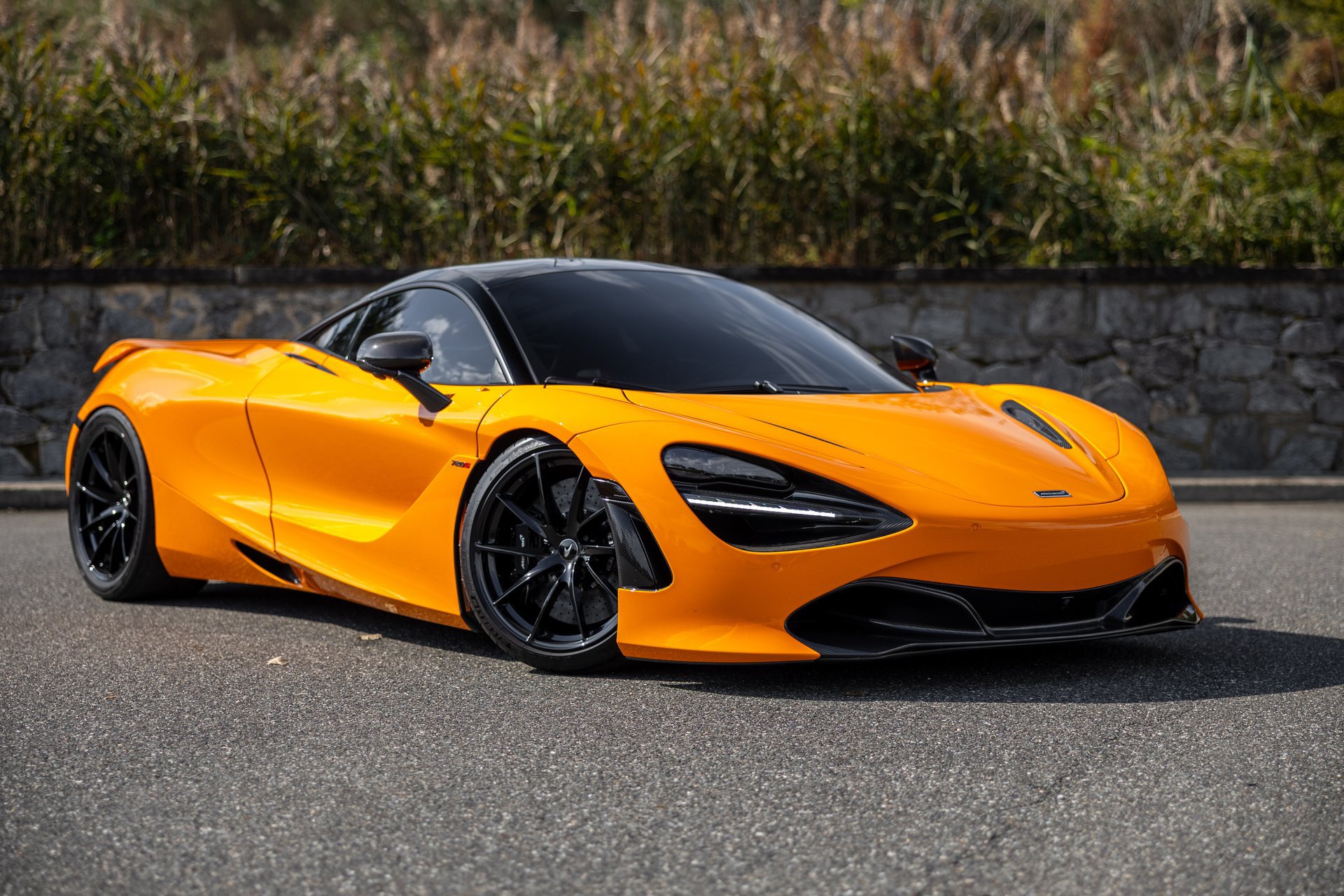 Used 2019 McLaren 720S RWD image 10
