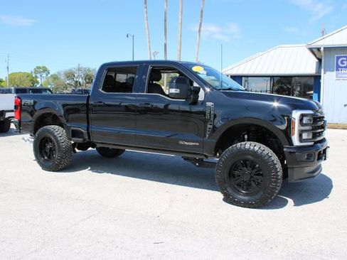 Used 2024 Ford F250 Lariat w/ Lariat Ultimate Package image 15
