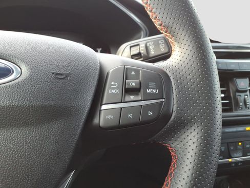 Used 2025 Ford Escape ST-Line image 24