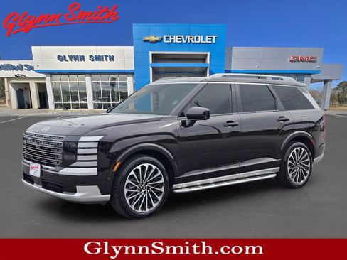 Used 2026 Hyundai Palisade Calligraphy FWD image 1