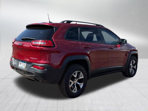 Used 2016 Jeep Cherokee Trailhawk w/ Leather Interior Group AWD/4WD image 5