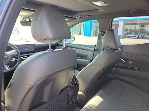 Used 2025 Hyundai Santa Cruz Limited AWD/4WD image 11
