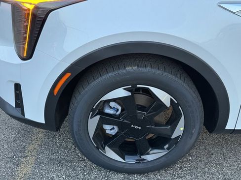 New 2026 Kia Sorento EX AWD/4WD image 16