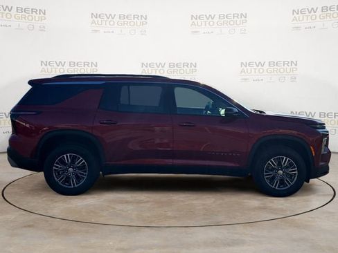 New 2025 Chevrolet Traverse LT w/ Driver Confidence Package image 6