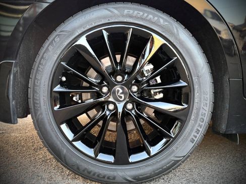 Used 2019 INFINITI Q50 Luxe w/ Cargo Package (L96) RWD image 20