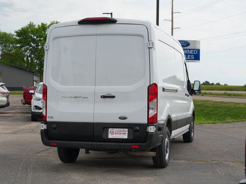Used 2023 Ford Transit 250 Medium Roof RWD image 3