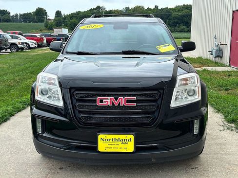 Used 2017 GMC Terrain SLT w/ Open Road Package AWD/4WD image 8