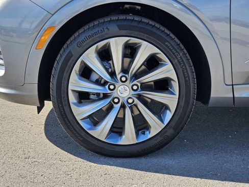 New 2026 Buick Envista Avenir image 8
