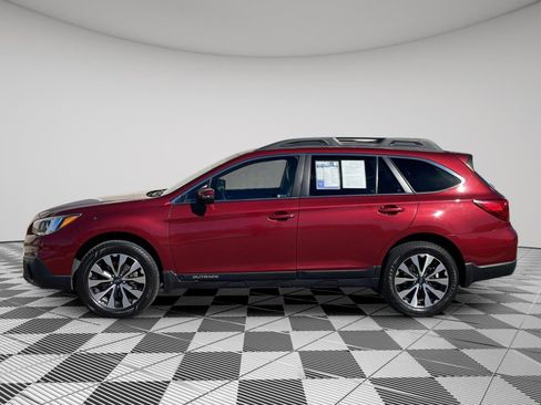 Used 2017 Subaru Outback 2.5i Limited image 4