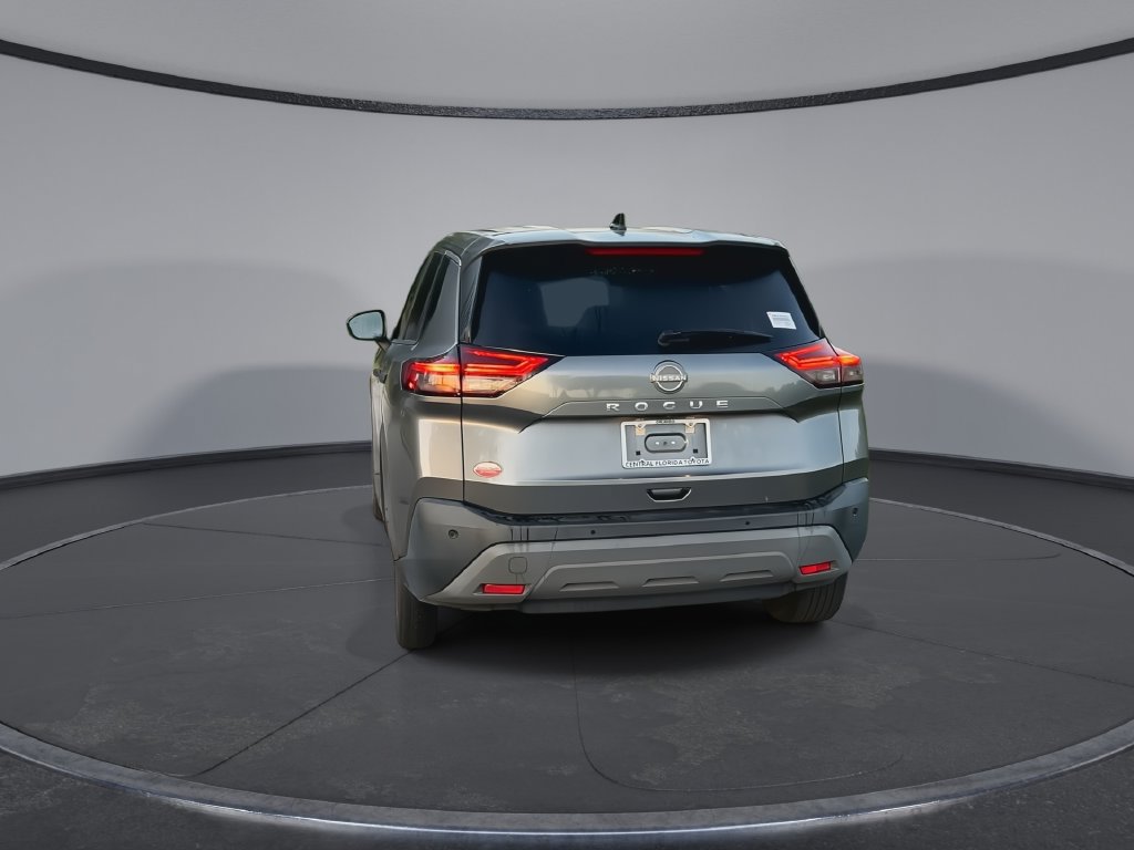 Used 2023 Nissan Rogue S FWD image 7