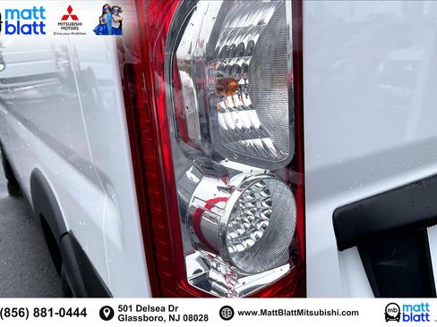 Used 2025 RAM ProMaster 2500 w/ Convenience Group image 32