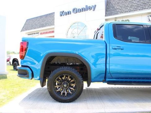 Used 2024 GMC Sierra 1500 AT4 w/ Technology Package AWD/4WD image 46