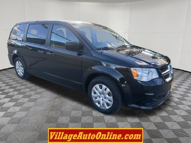Used 2019 Dodge Grand Caravan SE w/ UConnect Hands-Free Group FWD image 5