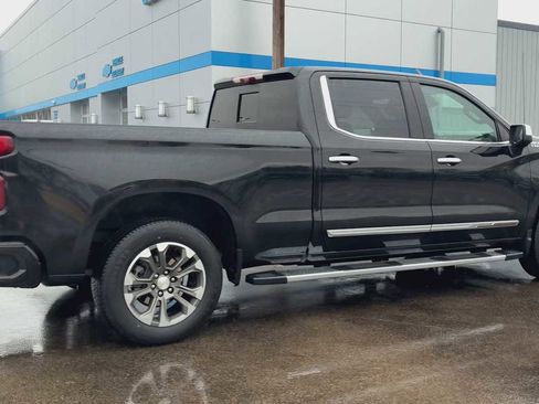 Certified 2022 Chevrolet Silverado 1500 High Country w/ Technology Package image 2