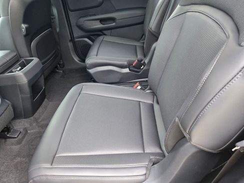 New 2027 Kia Telluride S image 18