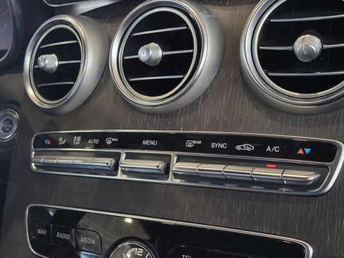 Used 2021 Mercedes-Benz C 300 Cabriolet image 26