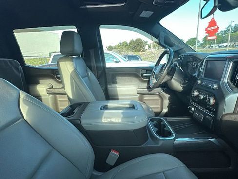 Used 2021 Chevrolet Silverado 1500 LTZ w/ LTZ Premium Package image 10