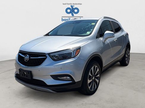 Used 2018 Buick Encore Premium AWD/4WD image 2