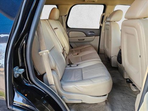 Used 2011 Chevrolet Tahoe LT w/ Texas Edition image 20