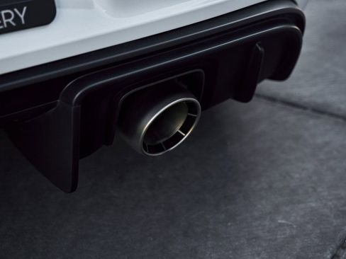 Used 2024 Porsche 718 Cayman GT4 RS w/ Weissach Package image 20