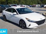 Used 2023 Hyundai Elantra SEL w/ Convenience Package image 4