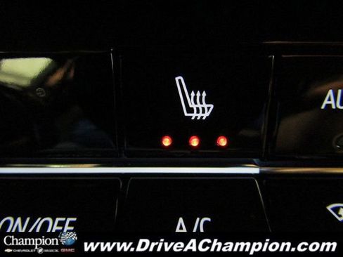 Certified 2026 Chevrolet Equinox ACTIV w/ LPO, Floor Liner Package image 7