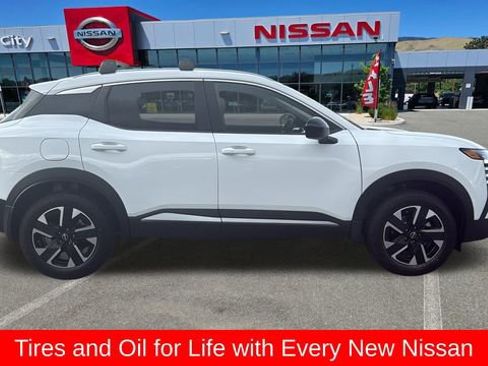 New 2026 Nissan Kicks SV w/ Cold Weather Package image 2