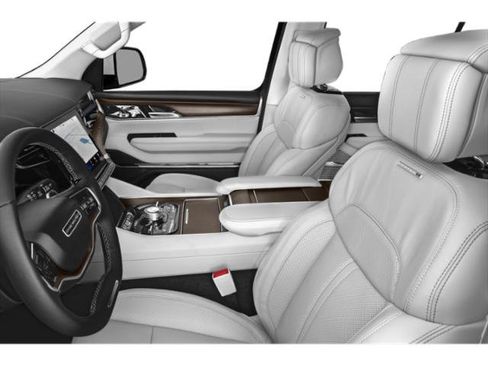 Certified 2022 Jeep Grand Wagoneer Series I AWD/4WD image 9