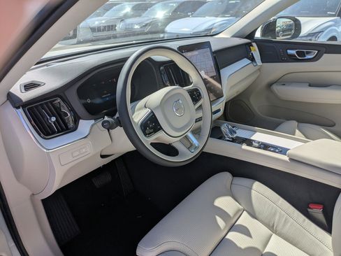 New 2026 Volvo XC60 T8 Ultra w/ Protection Package Premier AWD/4WD image 10