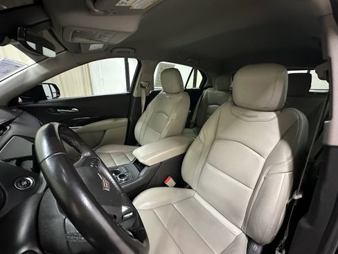 Used 2022 Cadillac XT4 Premium Luxury w/ Safety Alert Package AWD/4WD image 24