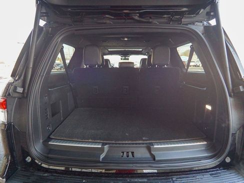 Used 2023 Lincoln Navigator L Black Label AWD/4WD image 11