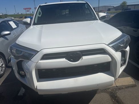 Used 2021 Toyota 4Runner SR5 Premium w/ Moonroof Package image 6