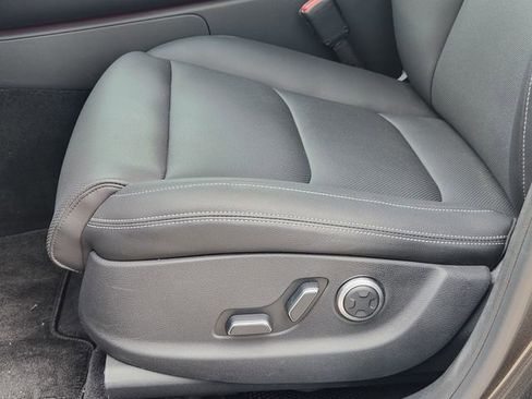Used 2026 Genesis GV70 2.5T AWD/4WD image 19