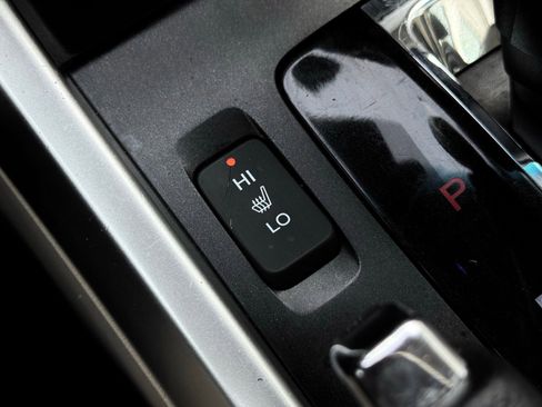 Used 2013 Honda Accord Touring image 46