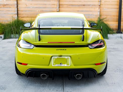 Used 2023 Porsche 718 Cayman GT4 RS image 14