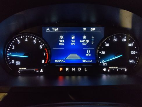 Used 2022 Ford Explorer XLT w/ Equipment Group 202A image 23