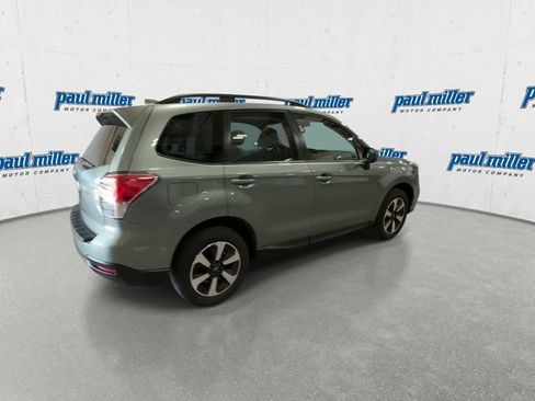 Used 2018 Subaru Forester 2.5i Premium AWD/4WD image 11