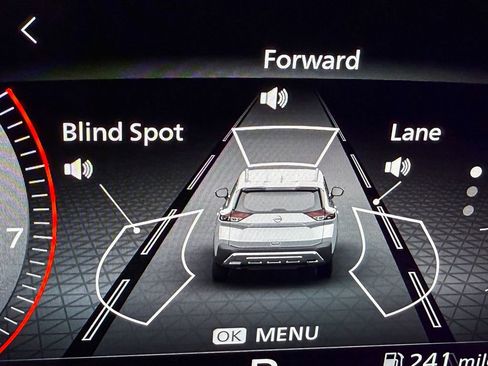 Certified 2022 Nissan Rogue Platinum w/ Head-Up Display Package AWD/4WD image 27