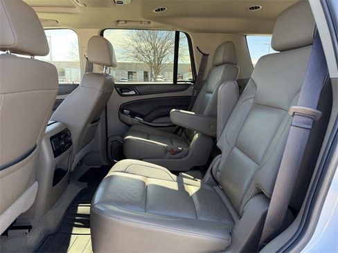 Used 2018 Chevrolet Tahoe LT image 30