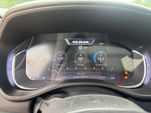 New 2026 RAM 1500 Big Horn AWD/4WD image 11