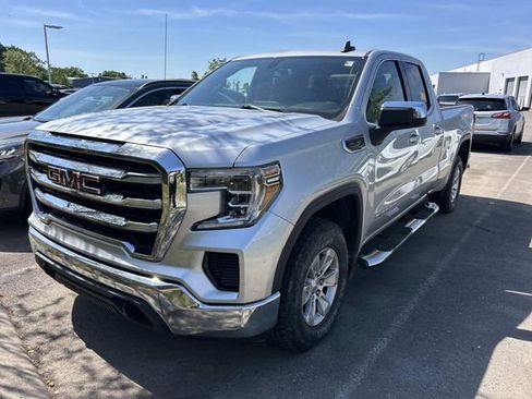 Used 2019 GMC Sierra 1500 SLE w/ SLE Value Package AWD/4WD image 1