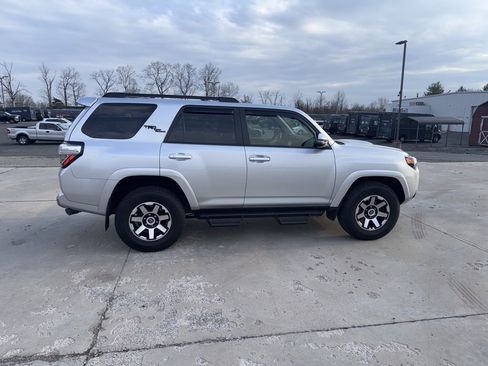 Used 2024 Toyota 4Runner TRD Off-Road Premium w/ Off Road Premium Plus Package image 7